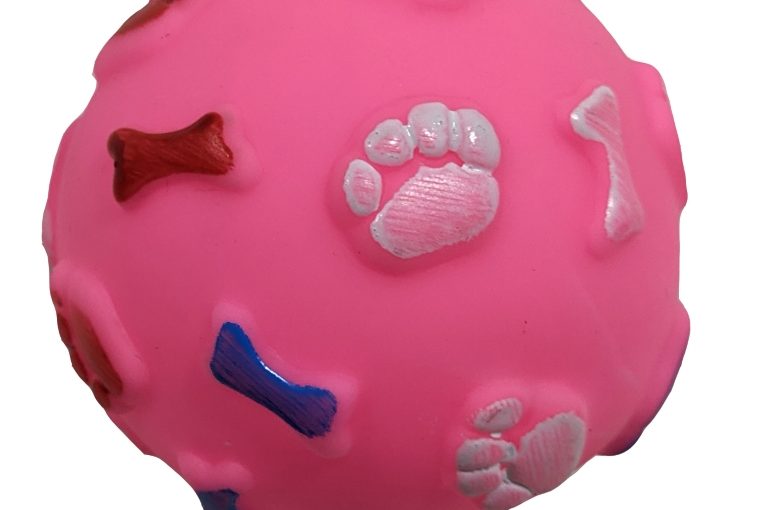 JUGUETE LATEX PELOTA CON HUESO Y HUELLA 7 CM